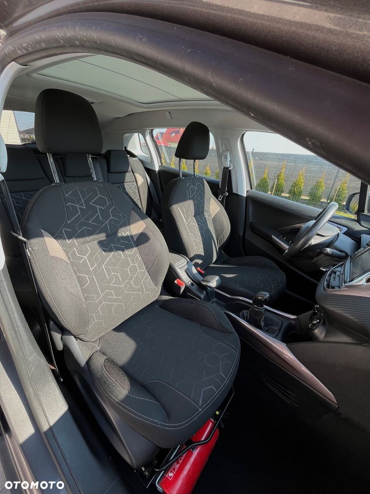 Peugeot 2008 e-HDi FAP 92 STOP & START Allure - 19