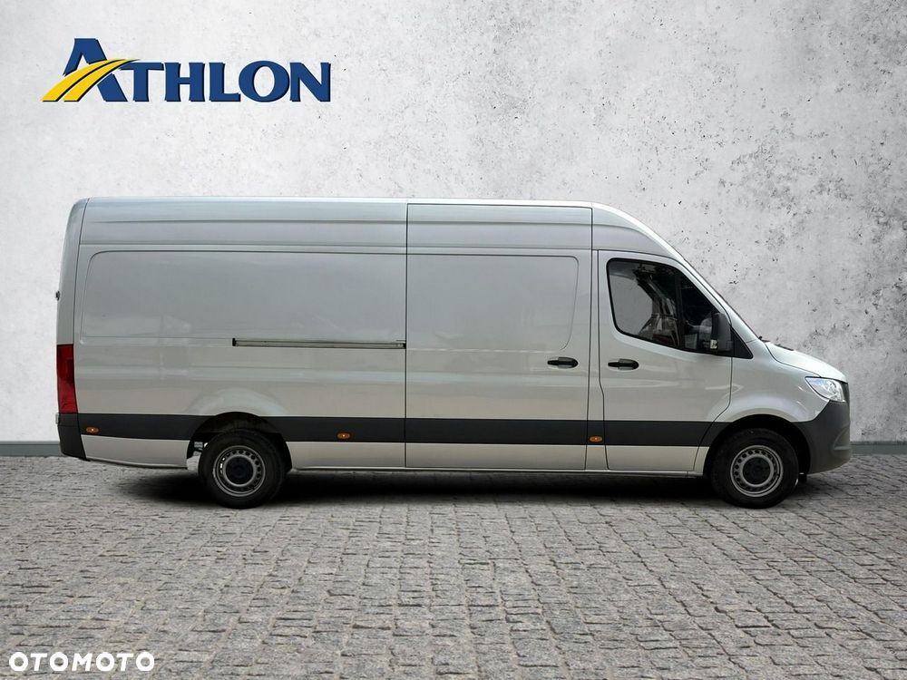 Mercedes-Benz Sprinter - 6