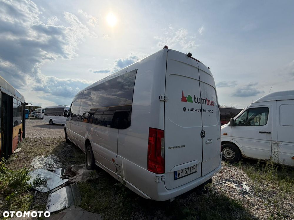 Mercedes-Benz Sprinter 519 - 5