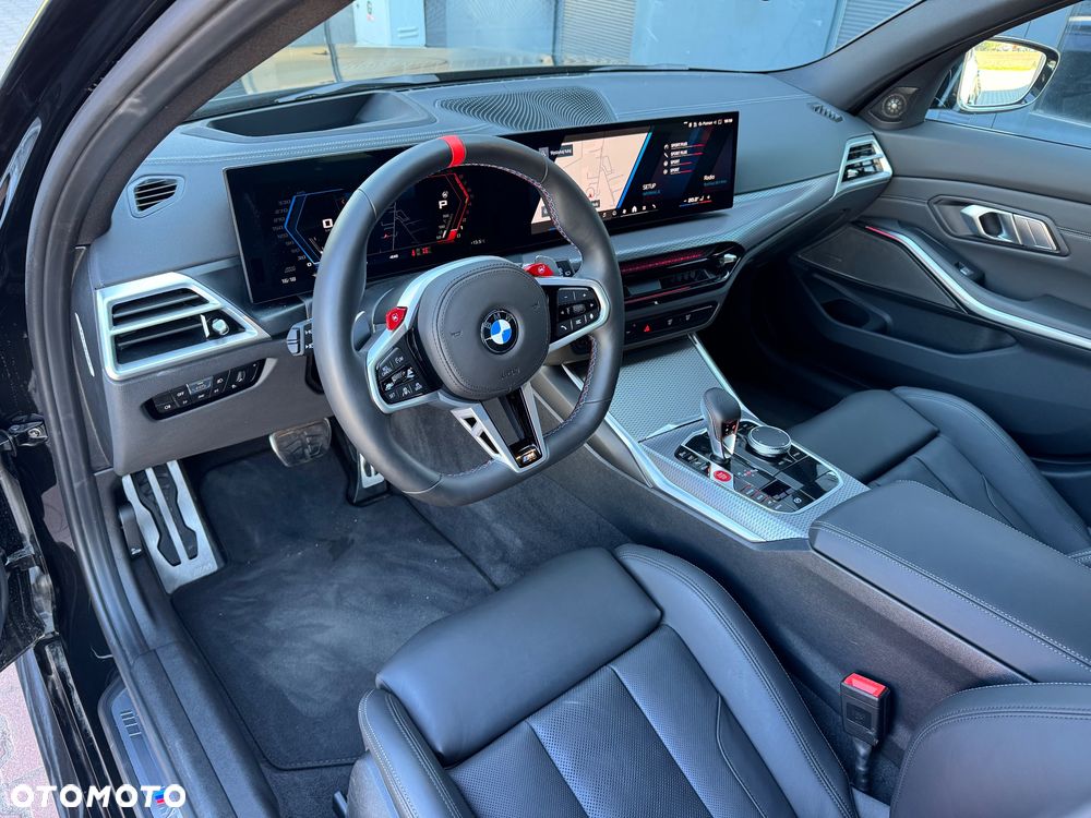 BMW M3 Competition M xDrive - 31