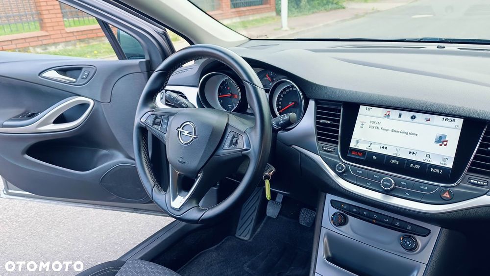 Opel Astra 1.4 Turbo Dynamic - 24