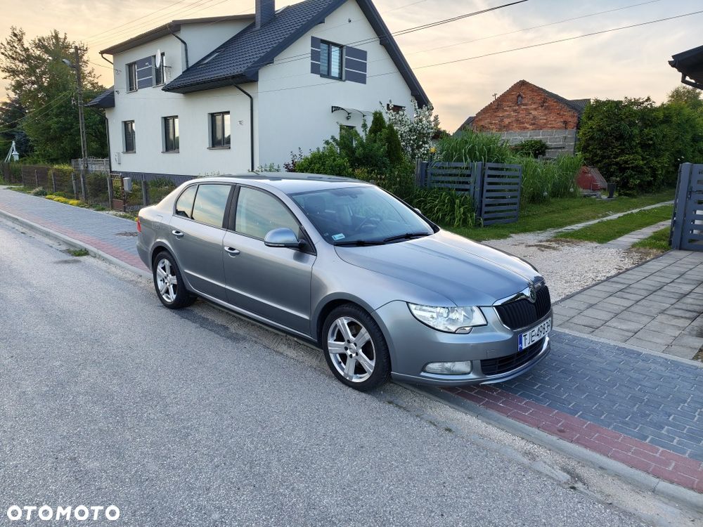 Skoda Superb - 1