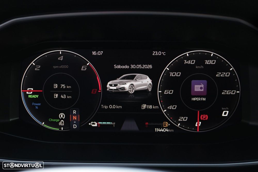SEAT Leon 1.4 e-Hybrid Xcellence DSG - 44