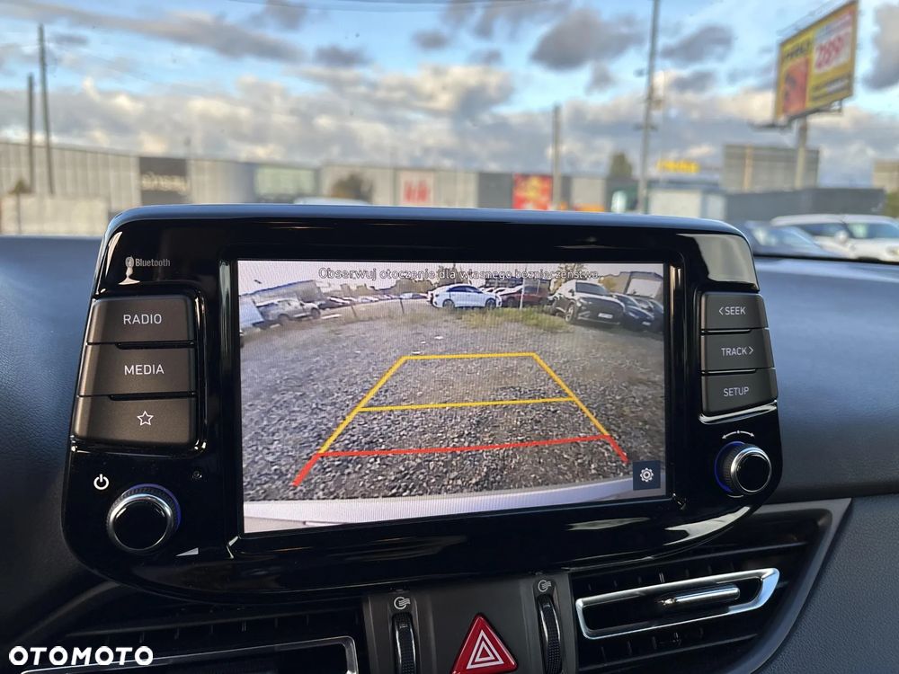 Hyundai i30 1.5 T-GDI 48V Smart - 17