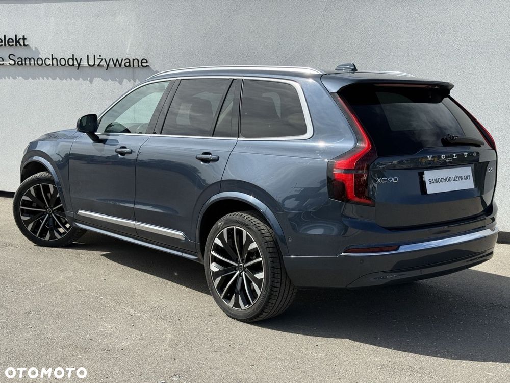 Volvo XC 90 - 7