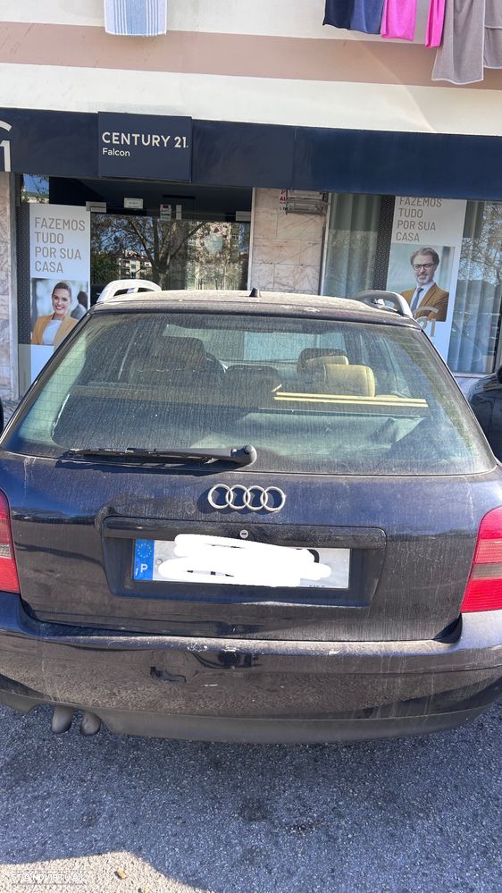 Audi A4 Avant 1.9 TDI Attraction - 4