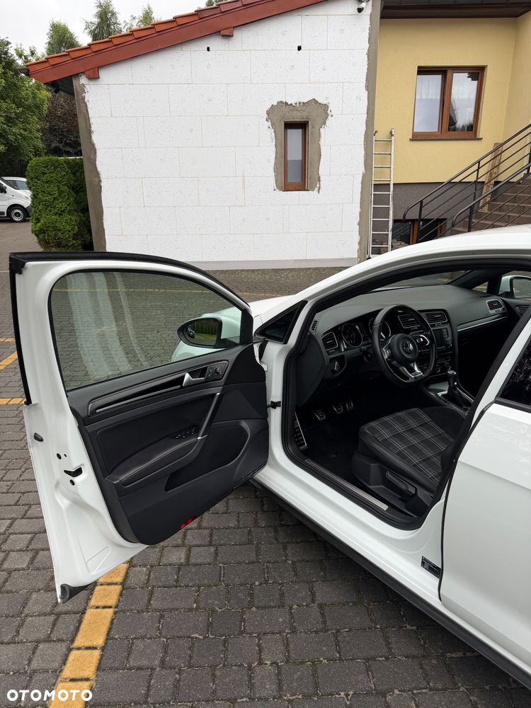 Volkswagen Golf 2.0 TDI BMT GTD - 15