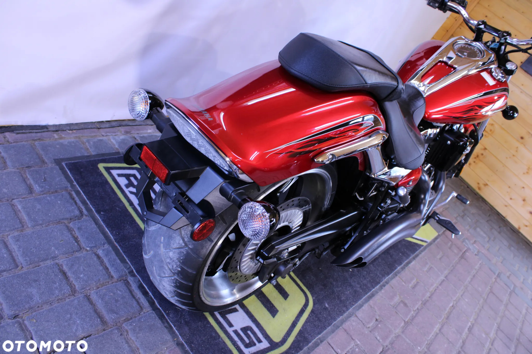 Yamaha XV - 26