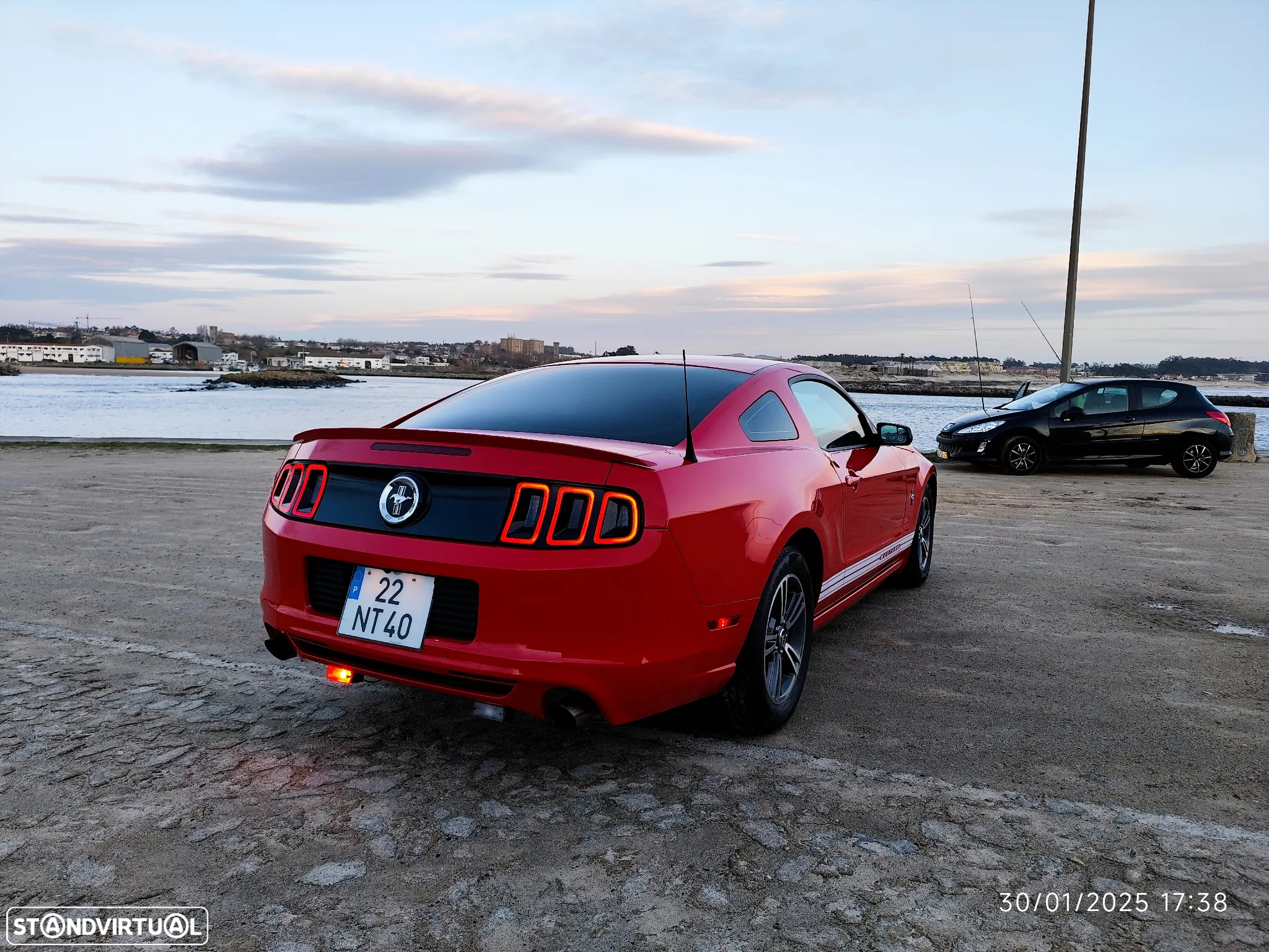 Ford Mustang - 7