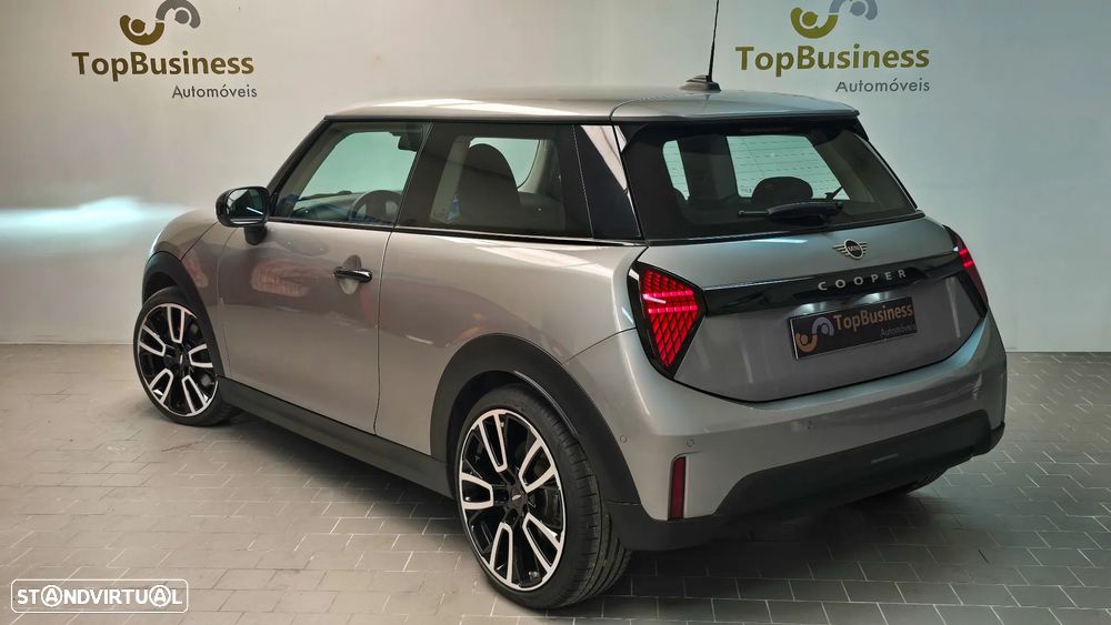 MINI 3 Portas Cooper Aut. - 3