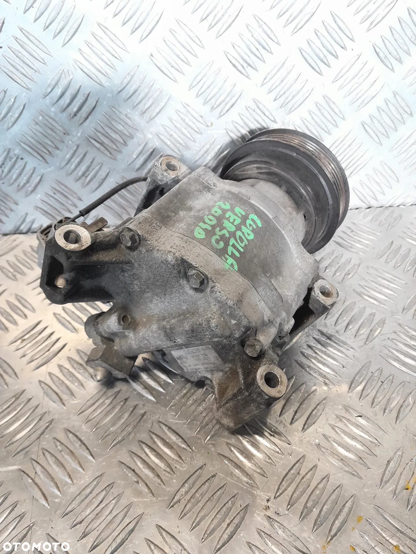 Kompresor sprężarka klimatyzacji TOYOTA Corolla Verso Avensis 01-09r. 2.0 D4D 447260-7090 - 4