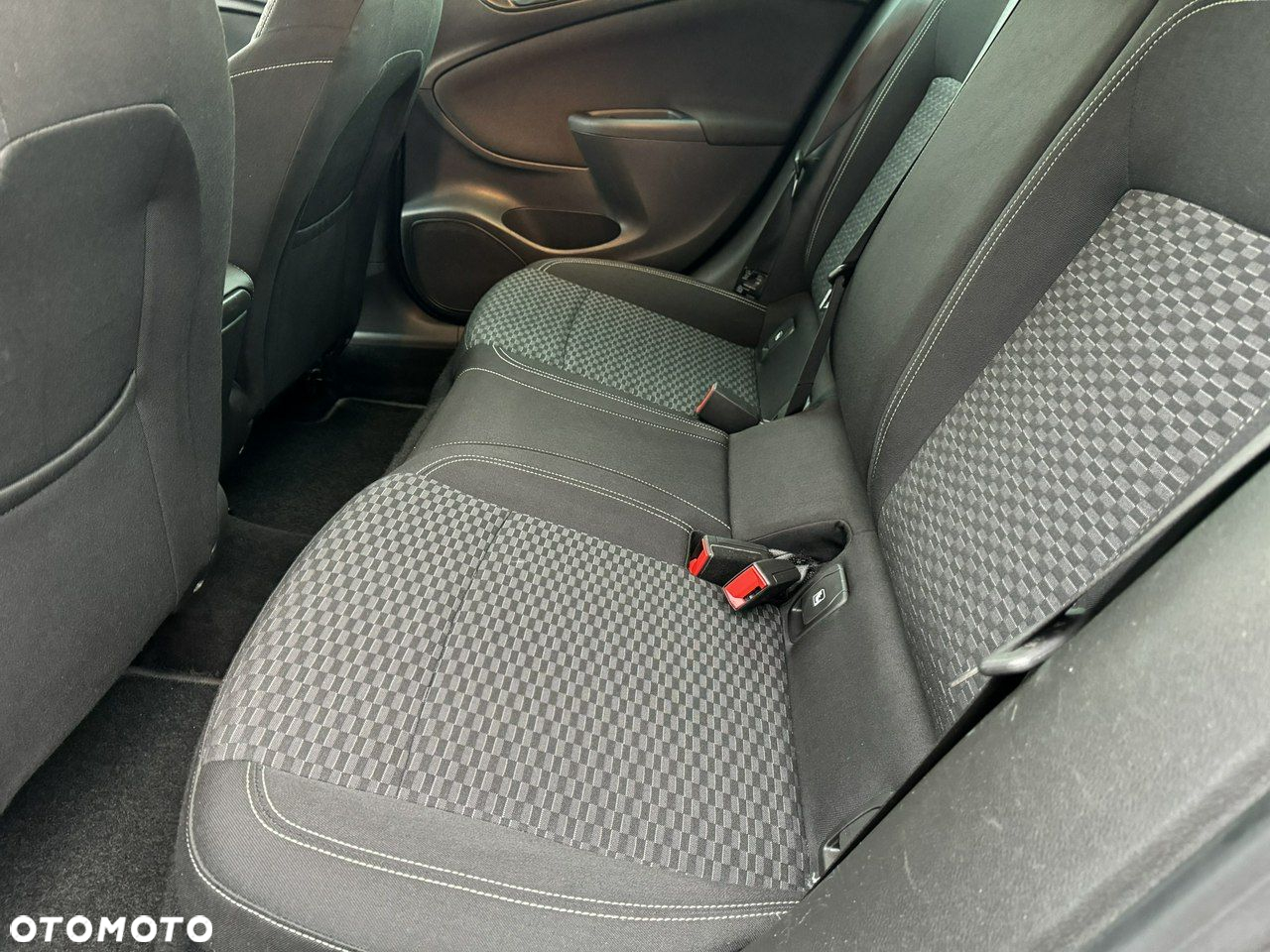 Opel Astra - 20