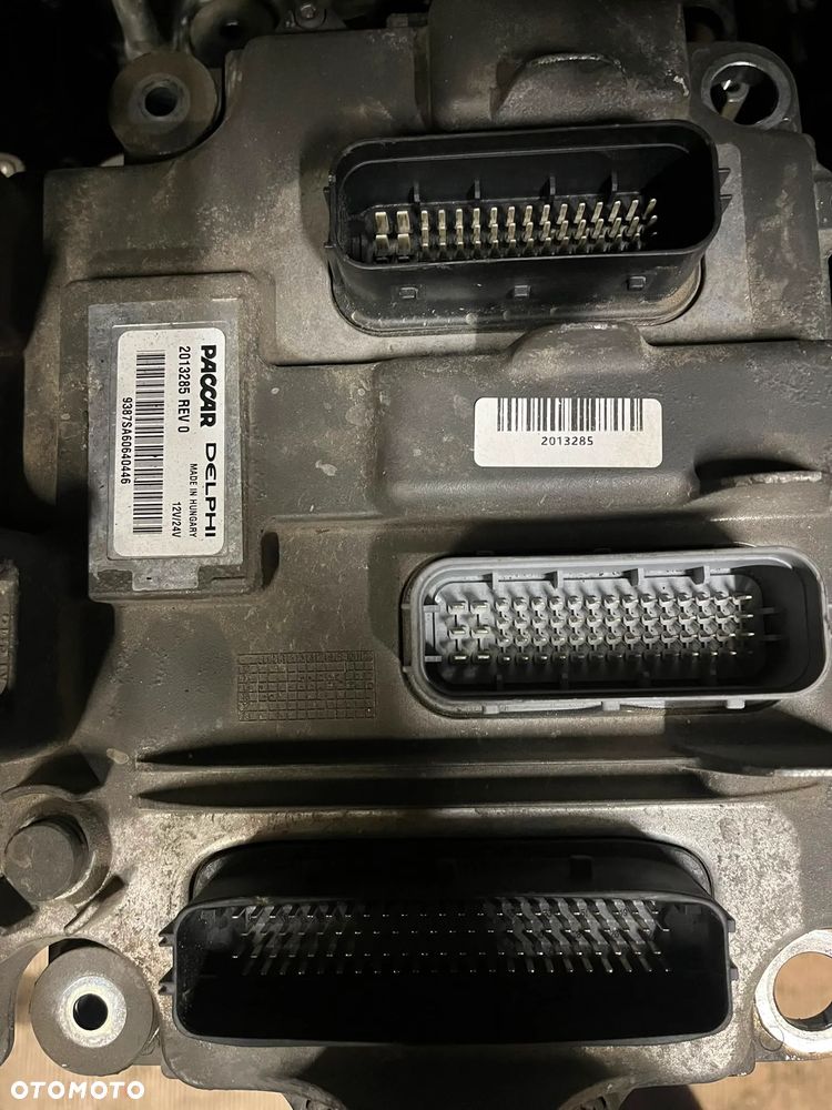 Sterowniki silnika DAF XF 106 stan nieznany różne numery 2160700 / 2298833 / 2013285 - 1