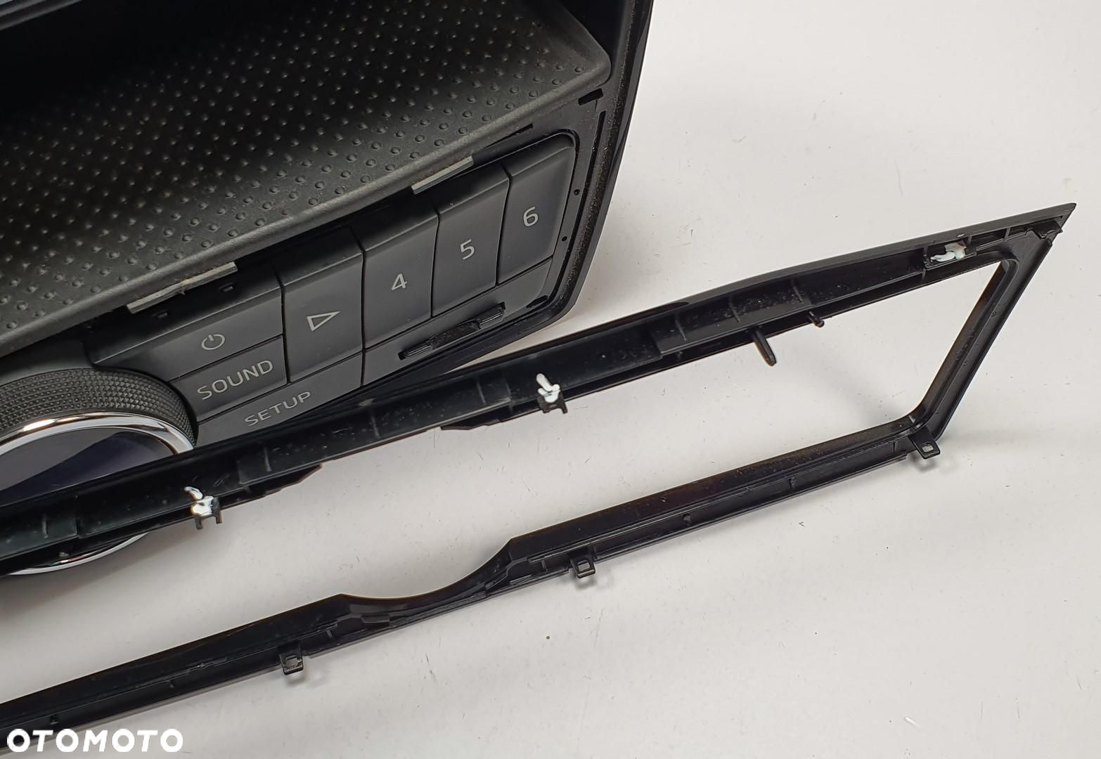 RADIO SKODA FABIA 3 III 6V0035872 - 5