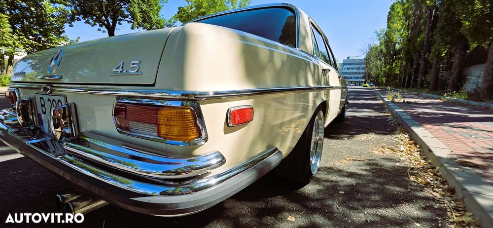 Mercedes-Benz W108 - 12
