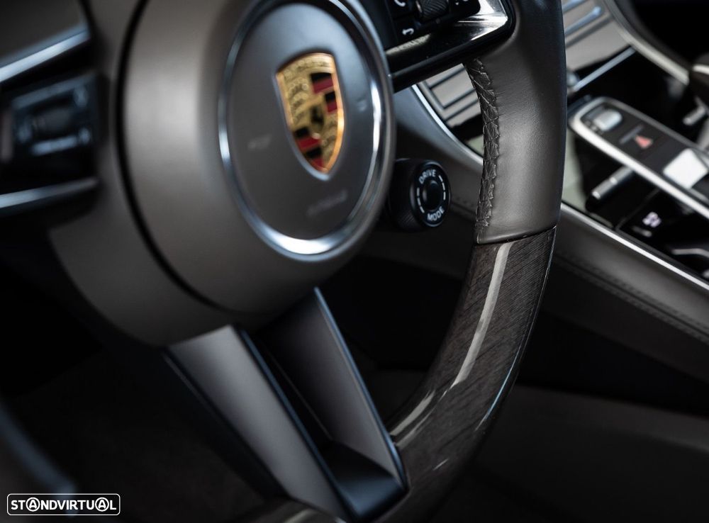 Porsche Panamera Sport Turismo 4S E-Hybrid - 9