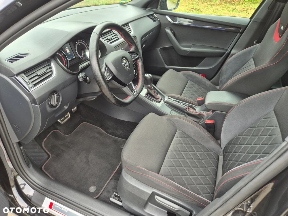 Skoda Octavia 2.0 TSI DSG RS 230 - 27