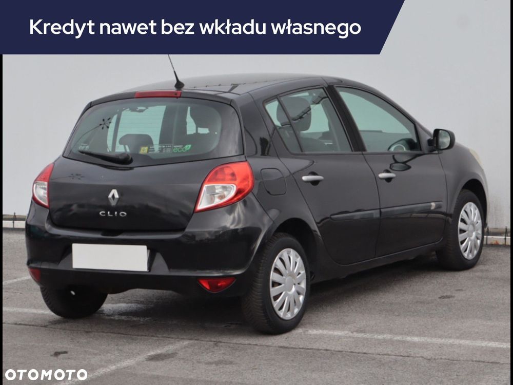 Renault Clio - 7
