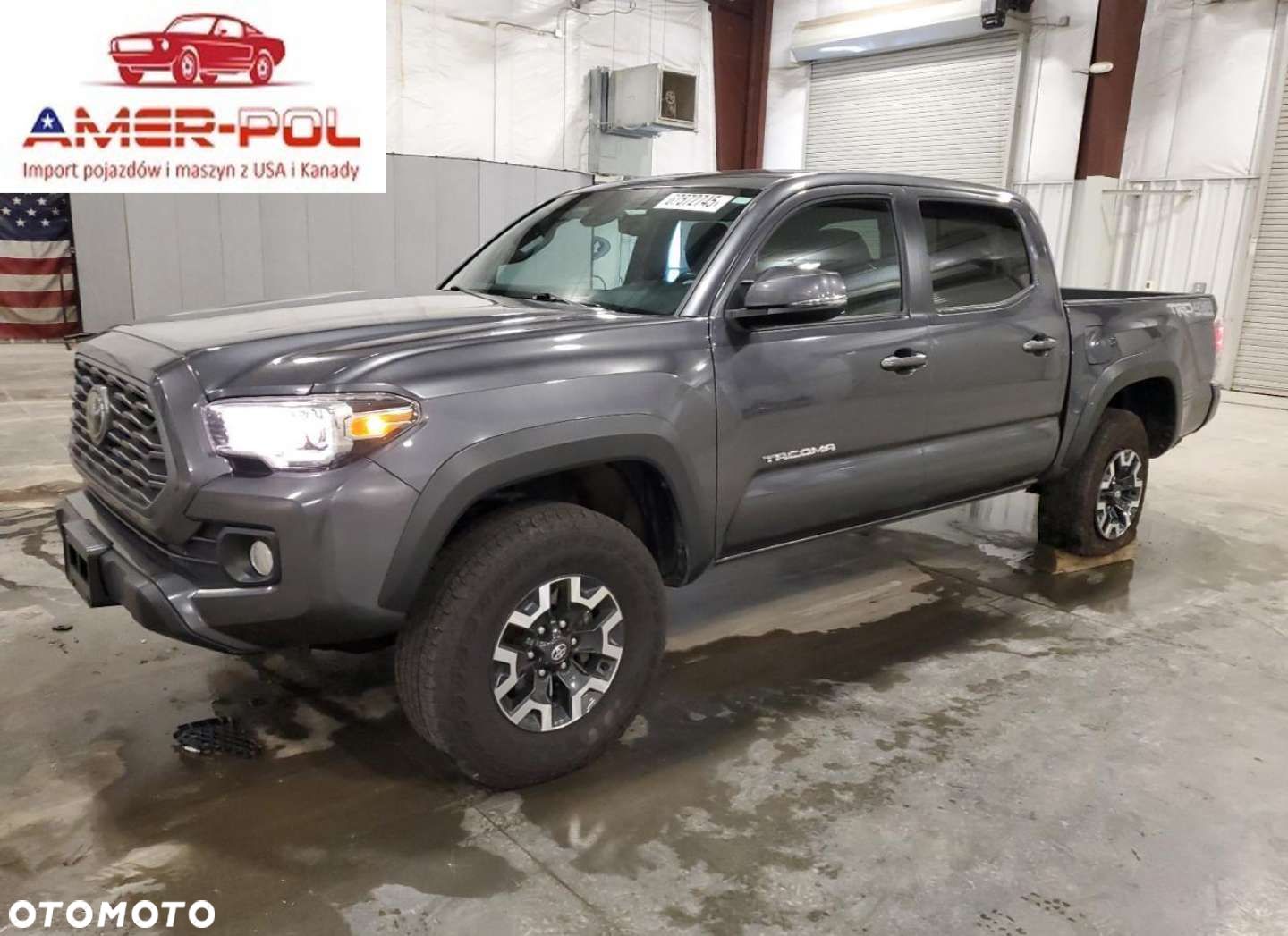 Toyota Tacoma - 1