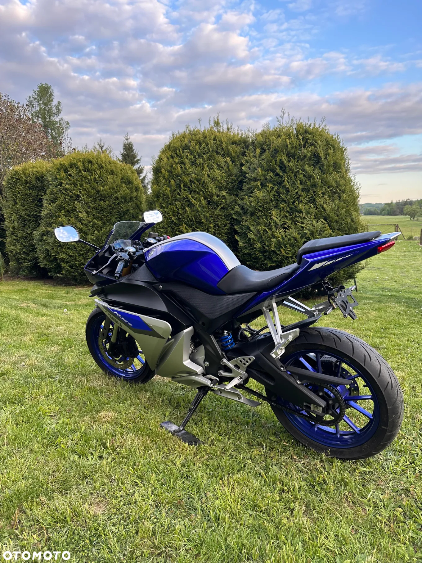 Yamaha YZF - 5