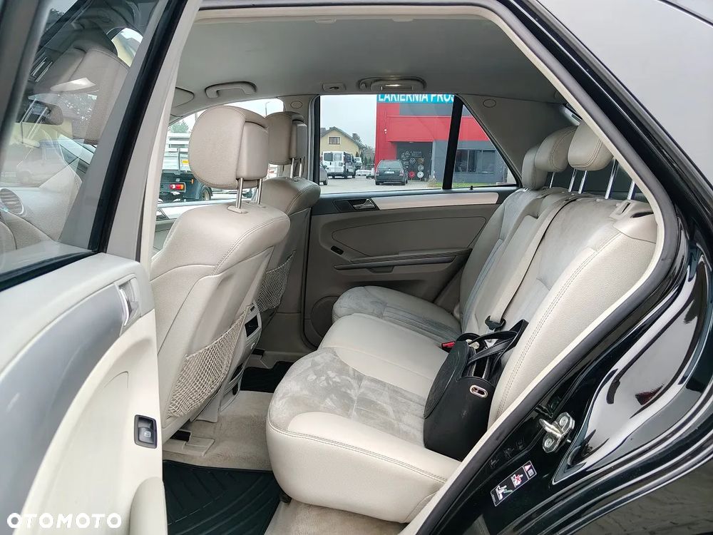 Mercedes-Benz ML - 6
