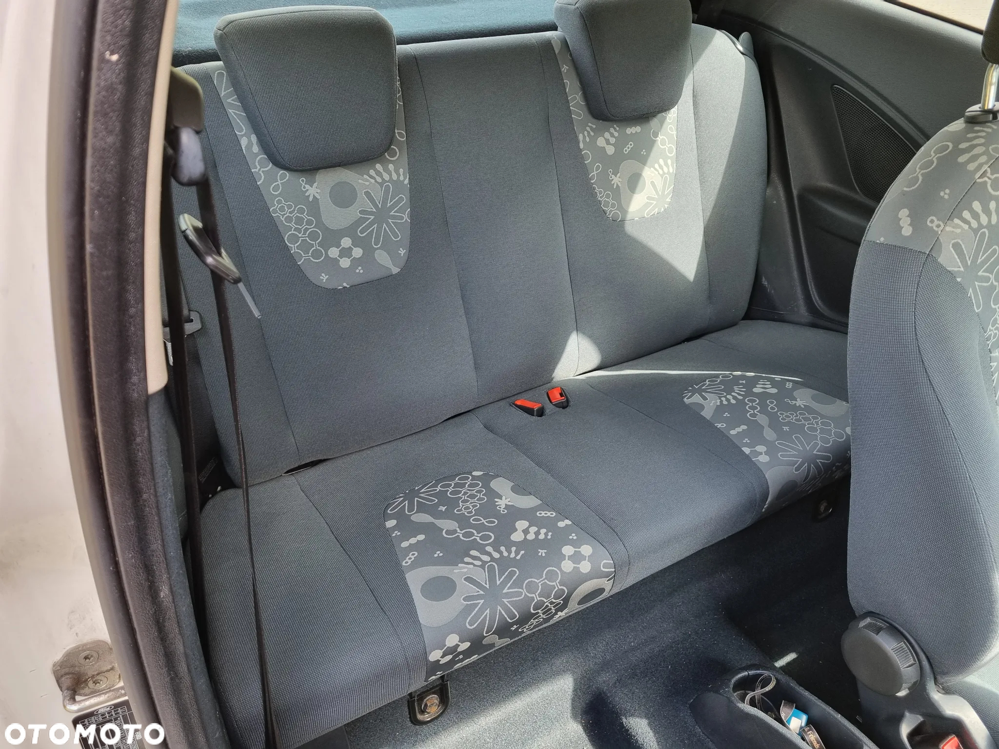 Ford KA 1.2 Ambiente - 14