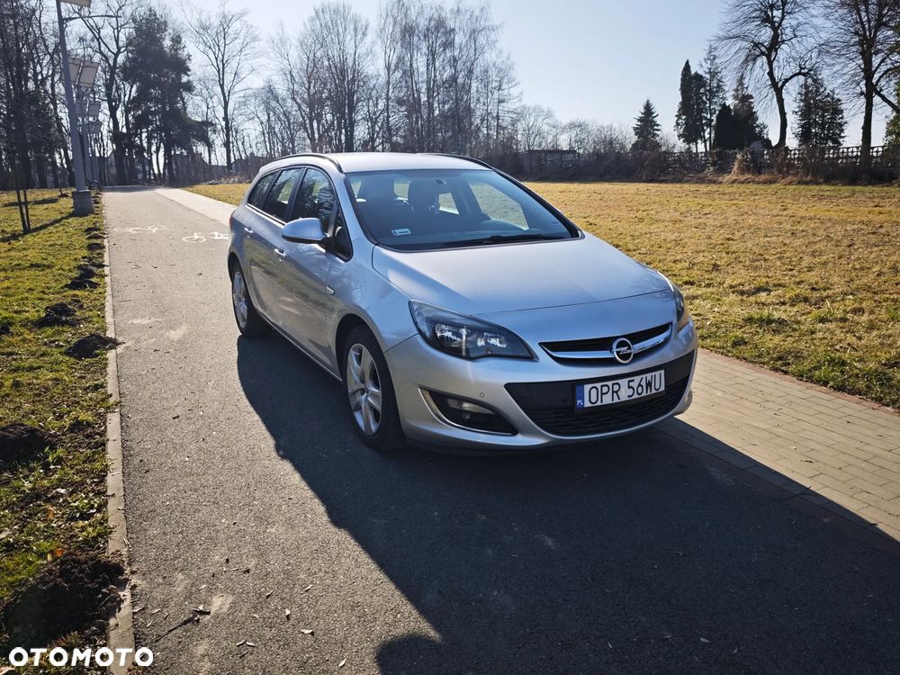 Opel Astra 1.7 CDTI Cosmo - 3