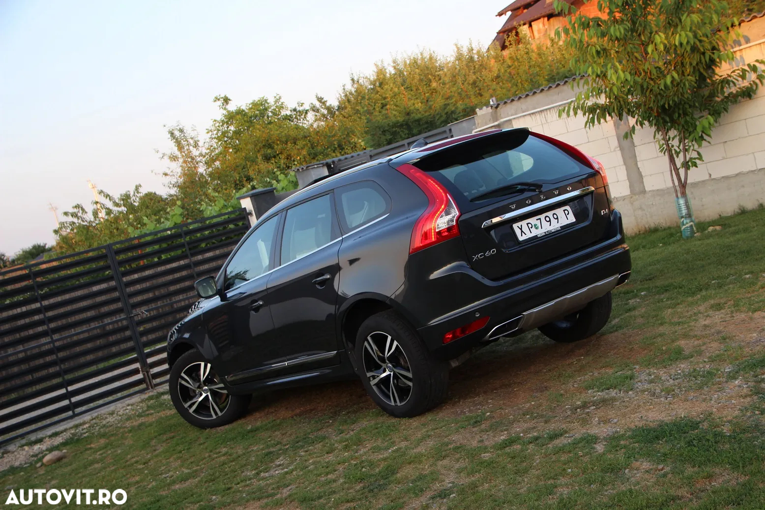 Volvo XC 60 D4 Geartronic Ocean Race - 3
