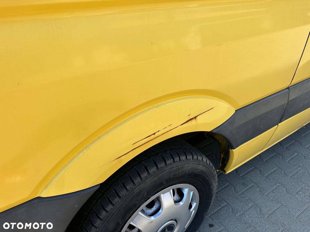Mercedes-Benz Sprinter - 6