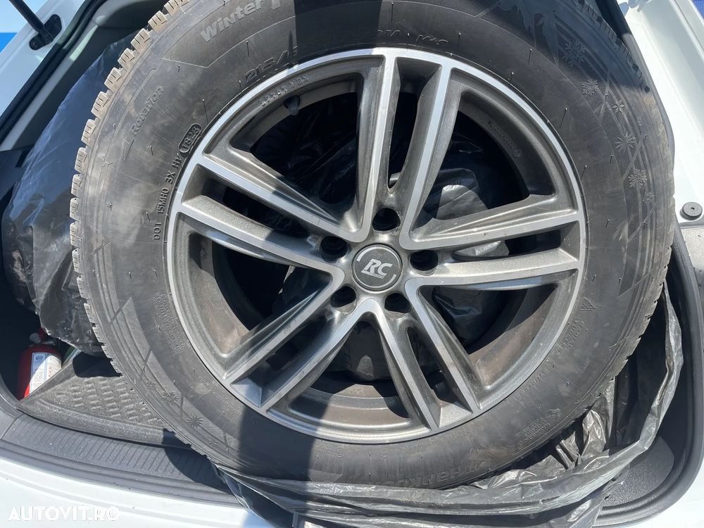 Volkswagen Tiguan 1.5 TSI ACT DSG Comfortline - 30