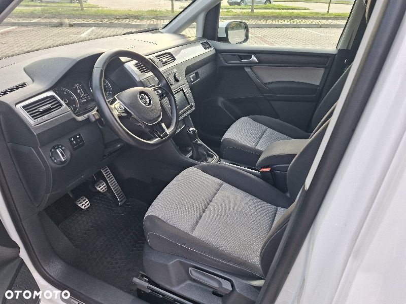 Volkswagen Caddy - 8