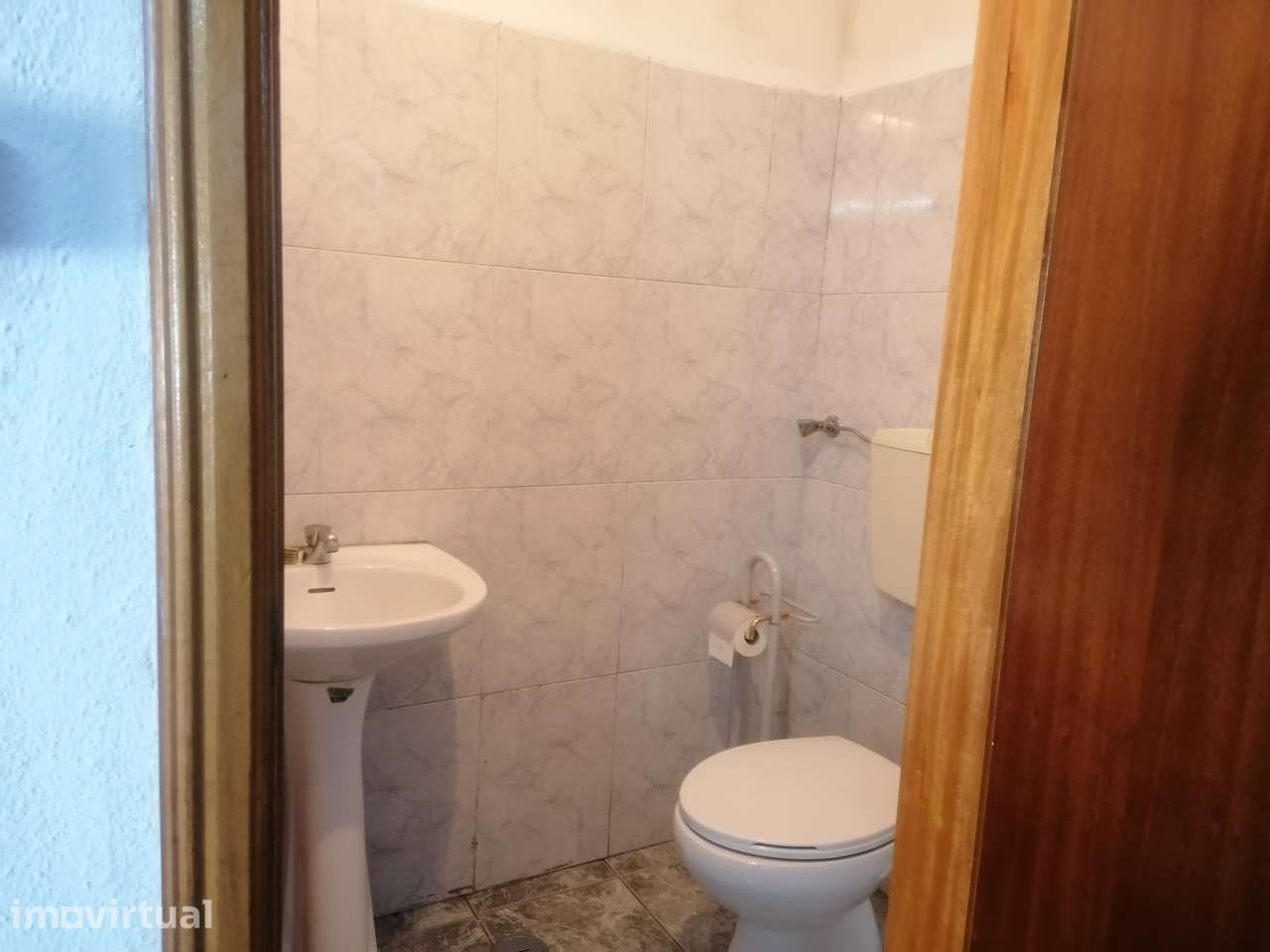 Garagem, Queluz e Belas, Rua Dona Maria I - Grande imagem: 3/3