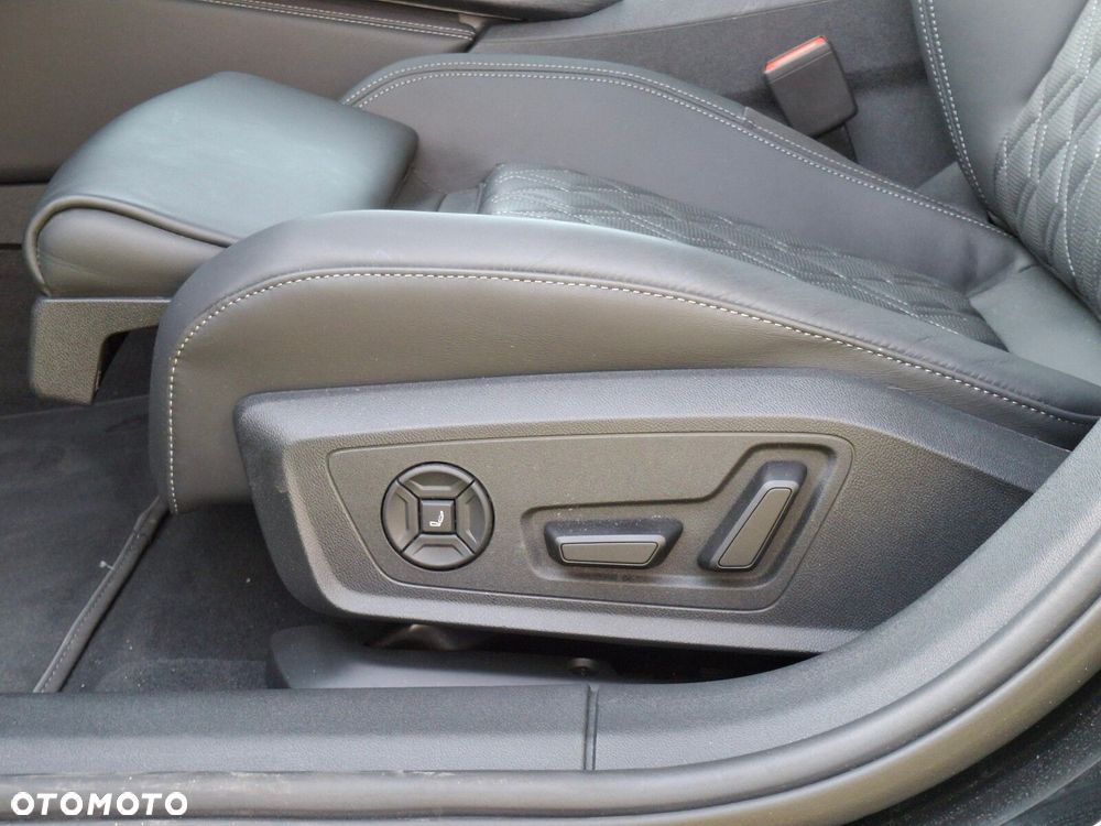Audi A6 Avant - 27