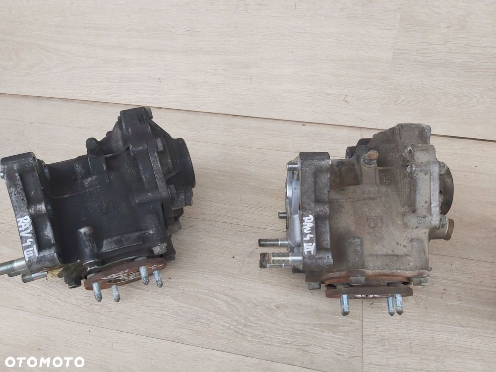Toyota Rav4 III reduktor skrzyni biegów 2,2 d4d d-cat - 3