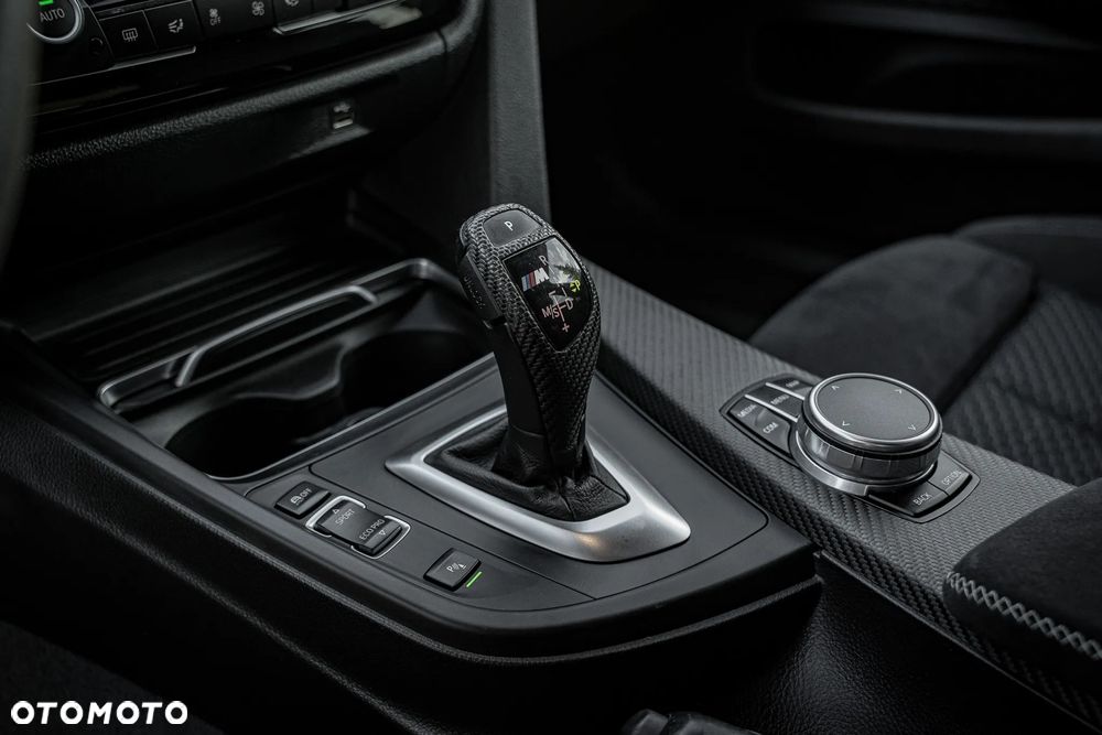 BMW Seria 4 420d xDrive M Sport - 27