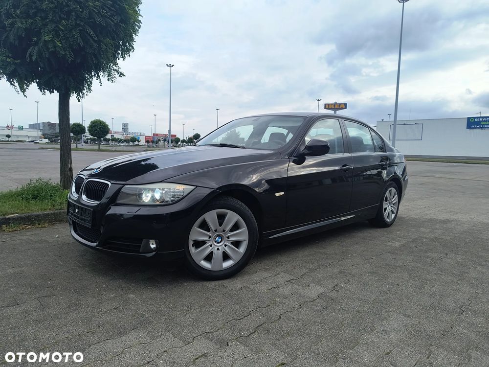 BMW Seria 3 320i - 7