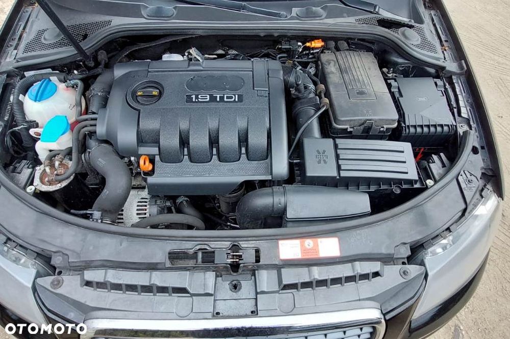 Audi A3 Sportback 1.9 TDI Ambition - 9