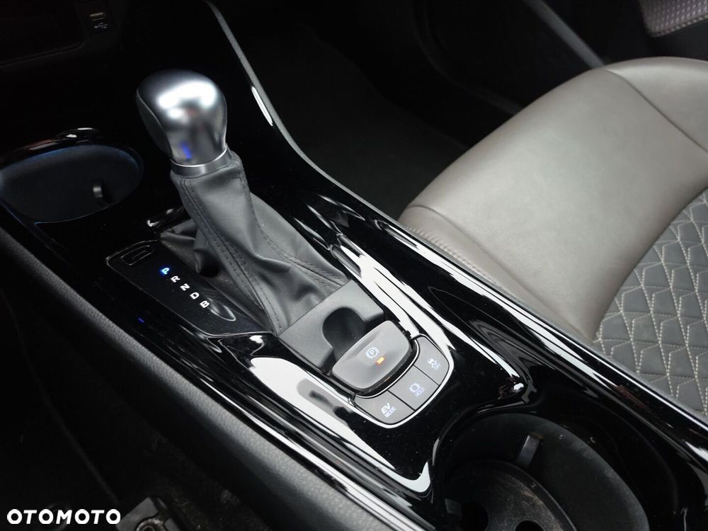 Toyota C-HR 1.8 Hybrid Executive - 22