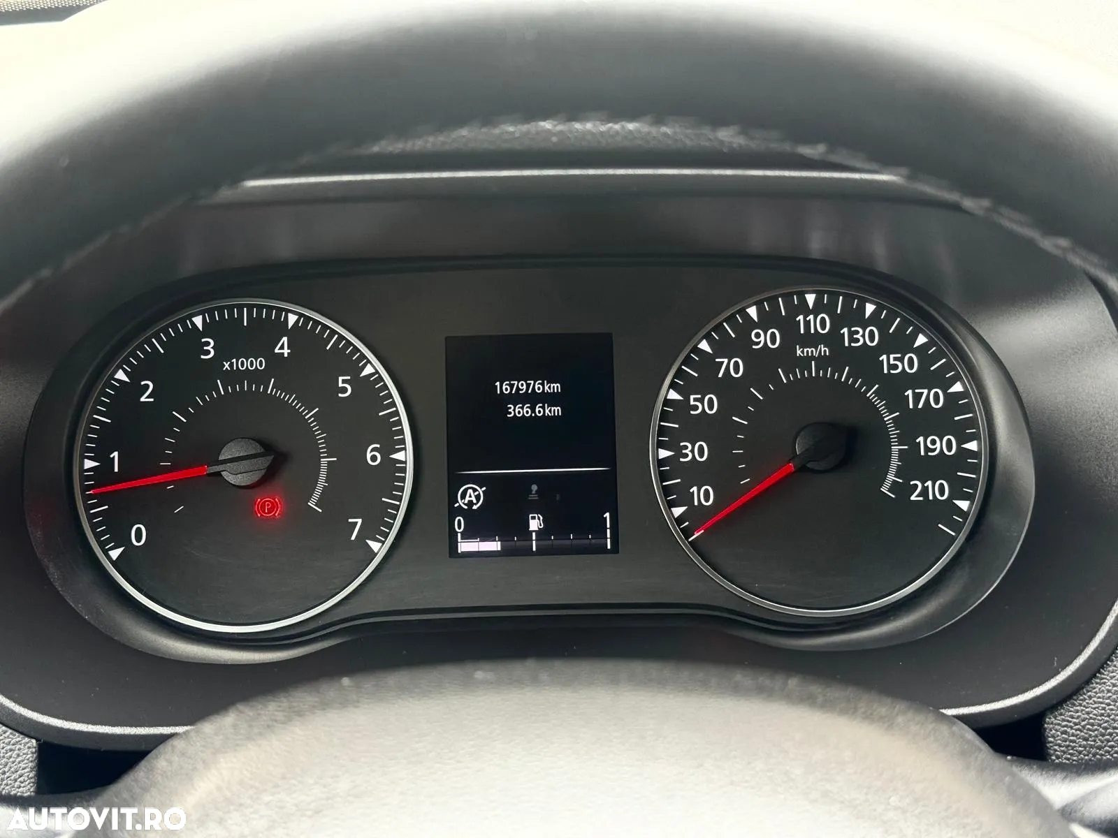 Dacia Duster 1.6 SCe 4WD Prestige jante 17" - 24