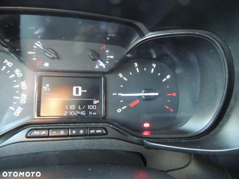 Toyota PROACE CITY - 15