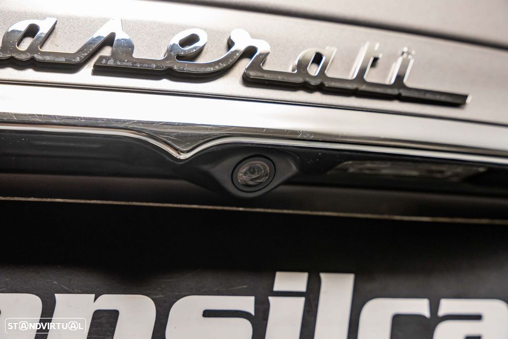 Maserati Ghibli 3.0 V6 GranLusso - 19