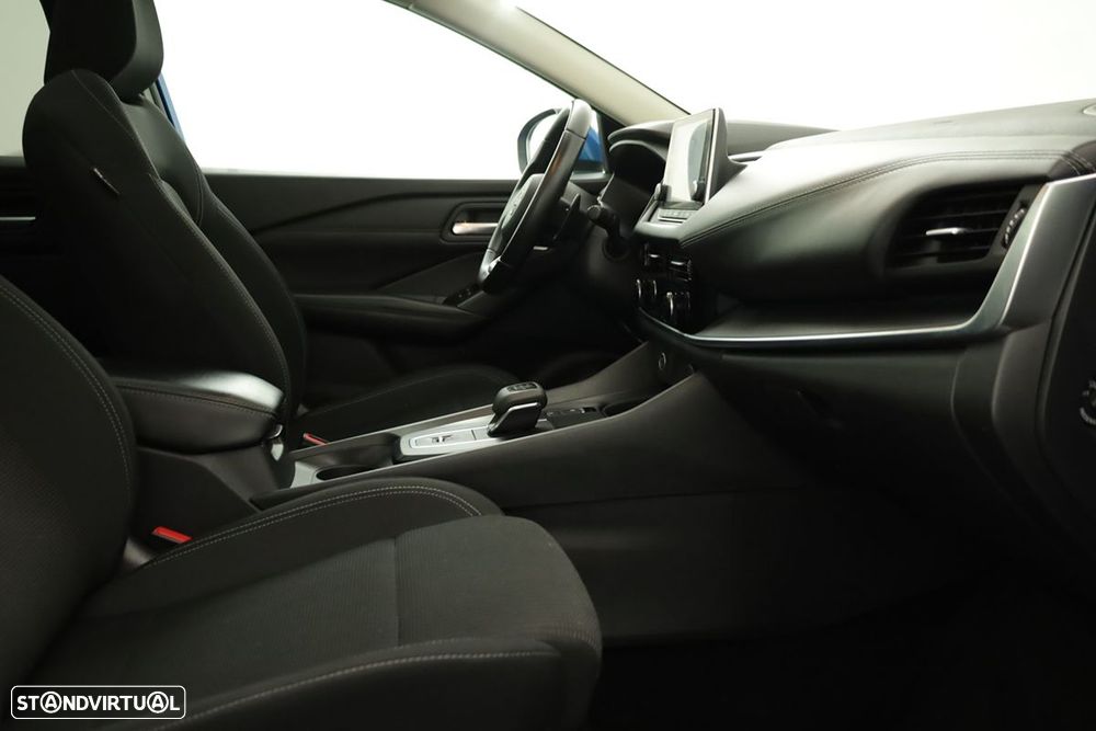 Nissan Qashqai 1.3 DIG-T Acenta Xtronic - 20