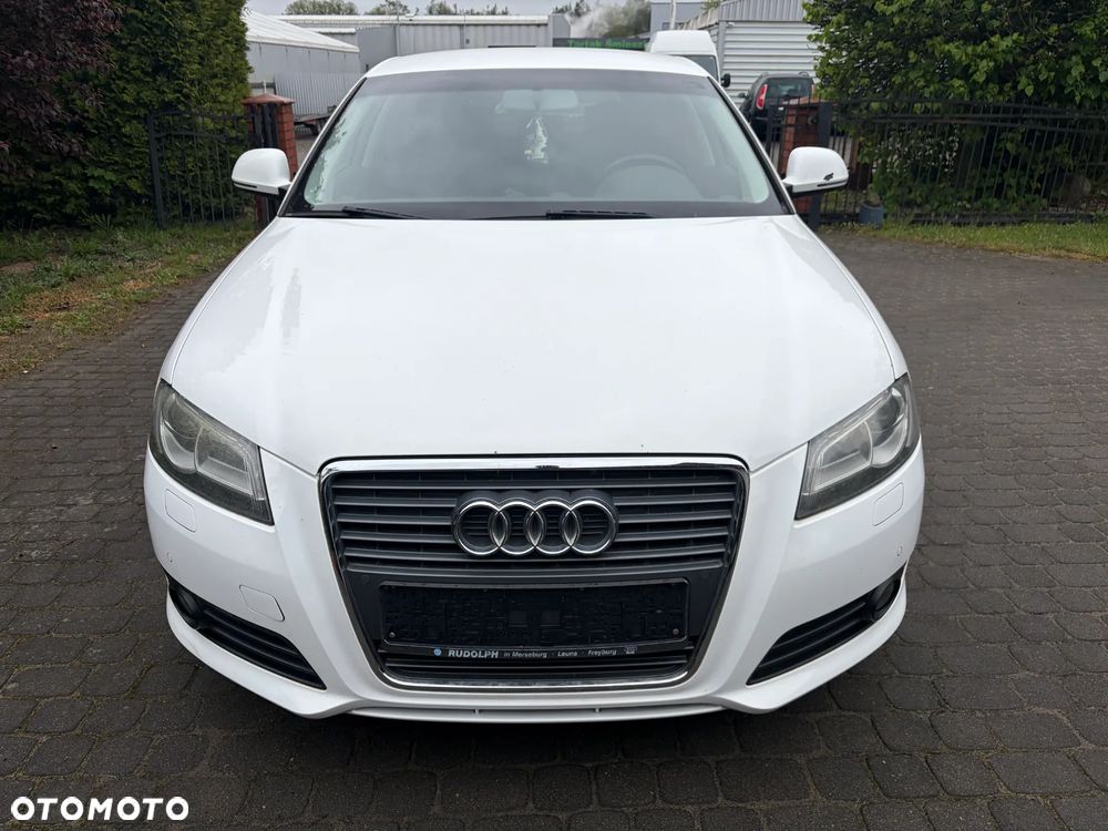Audi A3 Sportback 1.4 TFSI Attraction - 1