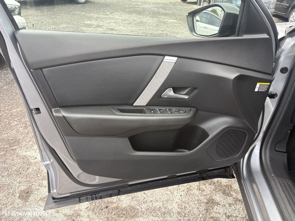 Citroën C4 1.2 PureTech Feel Pack EAT8 - 10