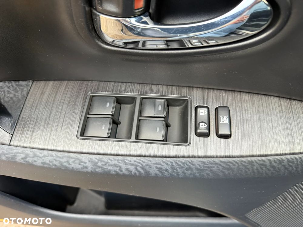 Toyota Avensis 1.8 Sol plus EU5 - 33