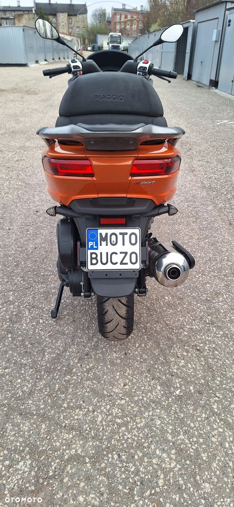 Piaggio MP-3 - 9