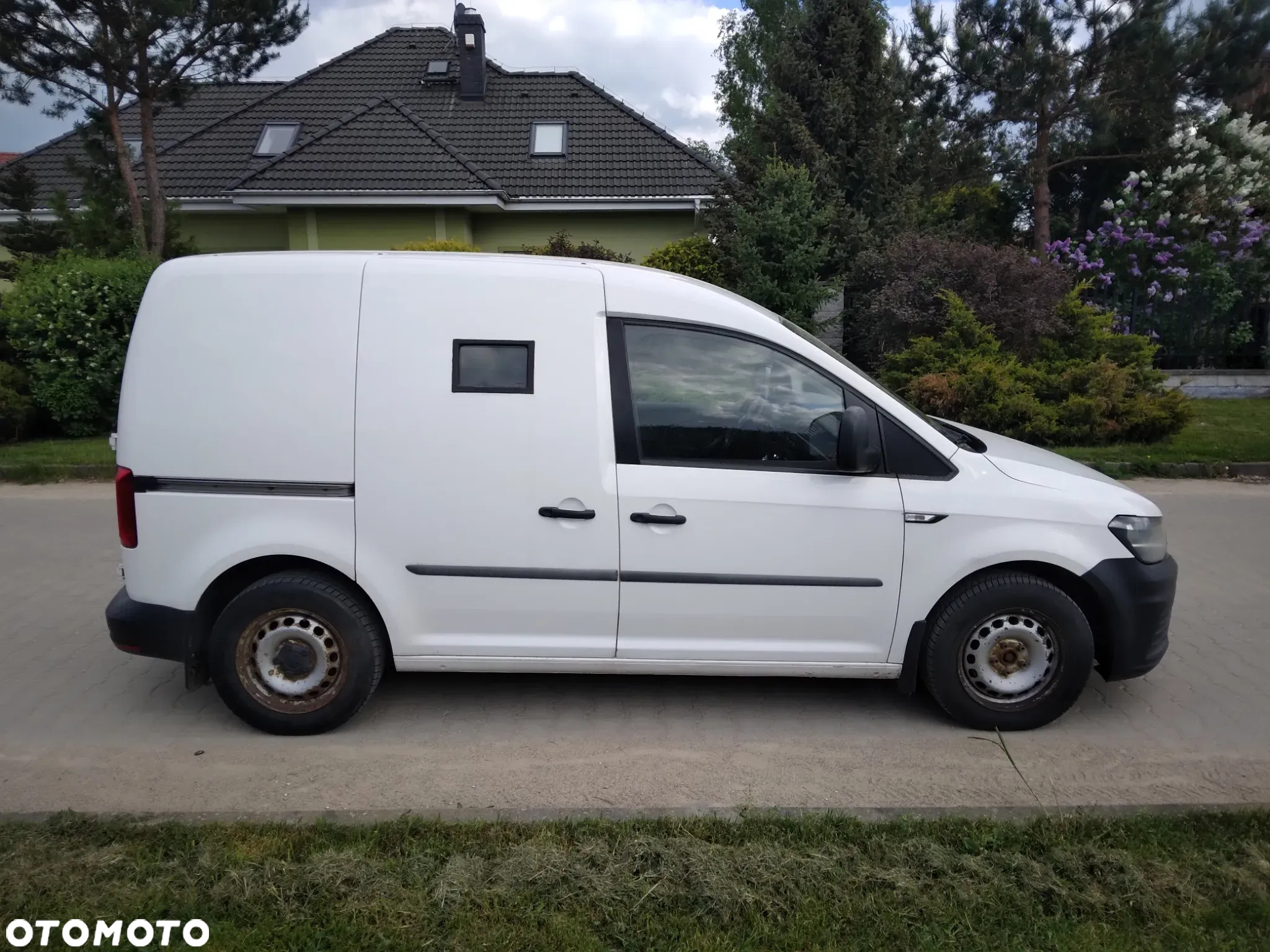 Volkswagen Caddy - 3