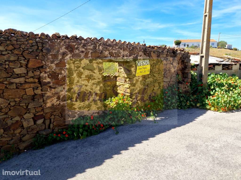 Terreno com ruina em Castro Marim - Grande imagem: 2/12