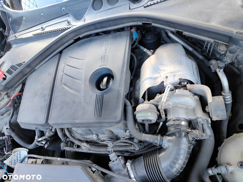 BMW Seria 1 116i - 10