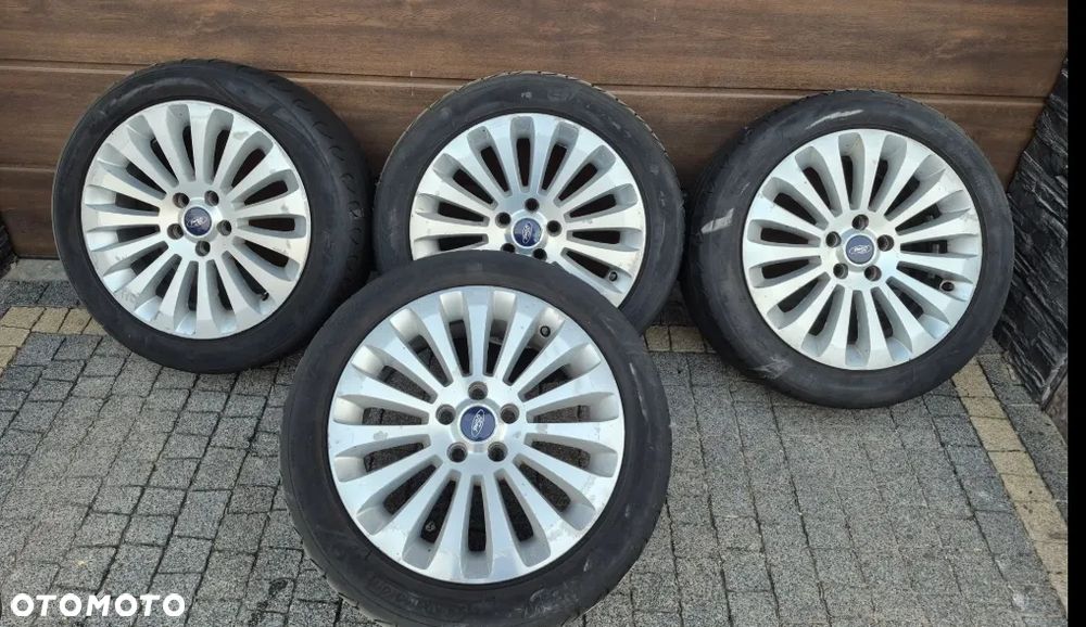 Ford Mondeo - 9